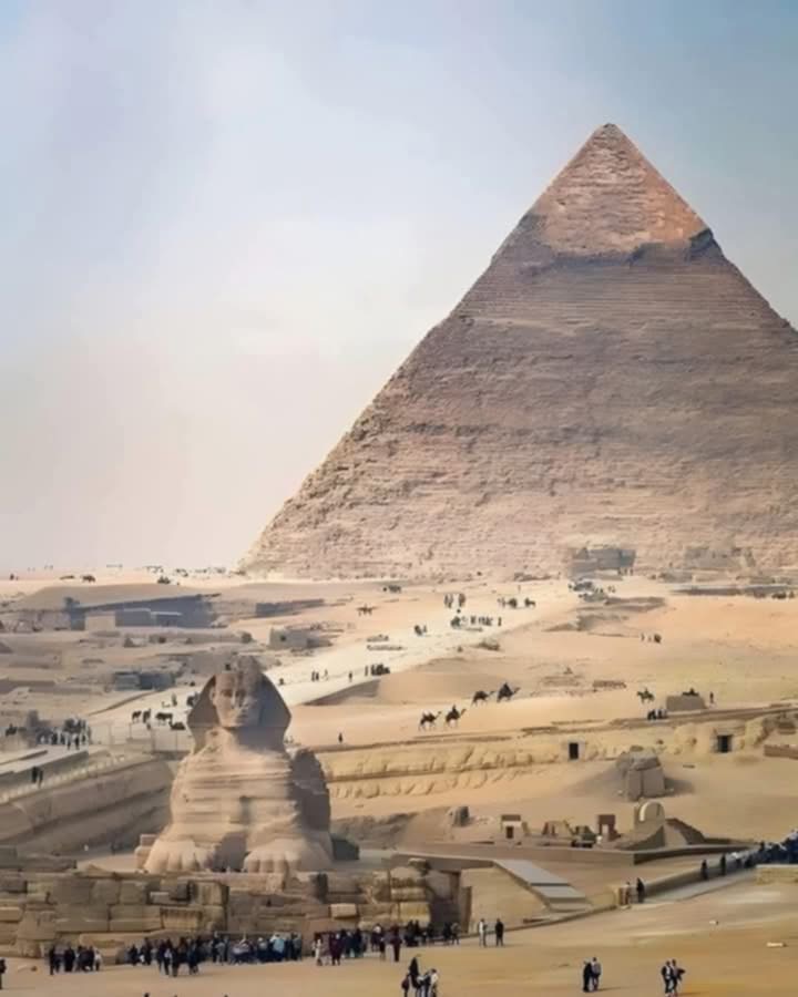 Flug nach Kairo mit Blick auf den Nil